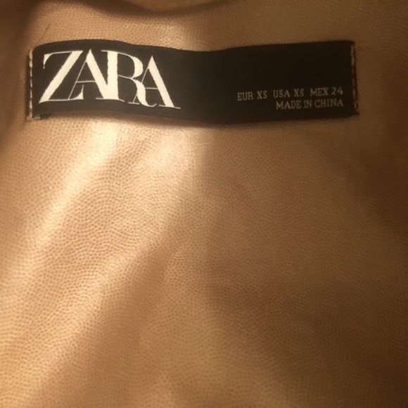 New Zara Tan Jacket with Snap Closure in XS - Picture 3 of 3